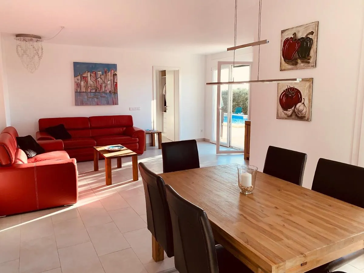 Holiday home Casa Luz Solar - Schoene Finca In Strandnaehe, Privatpool, Klimaanlage, Wifi Santanyi
