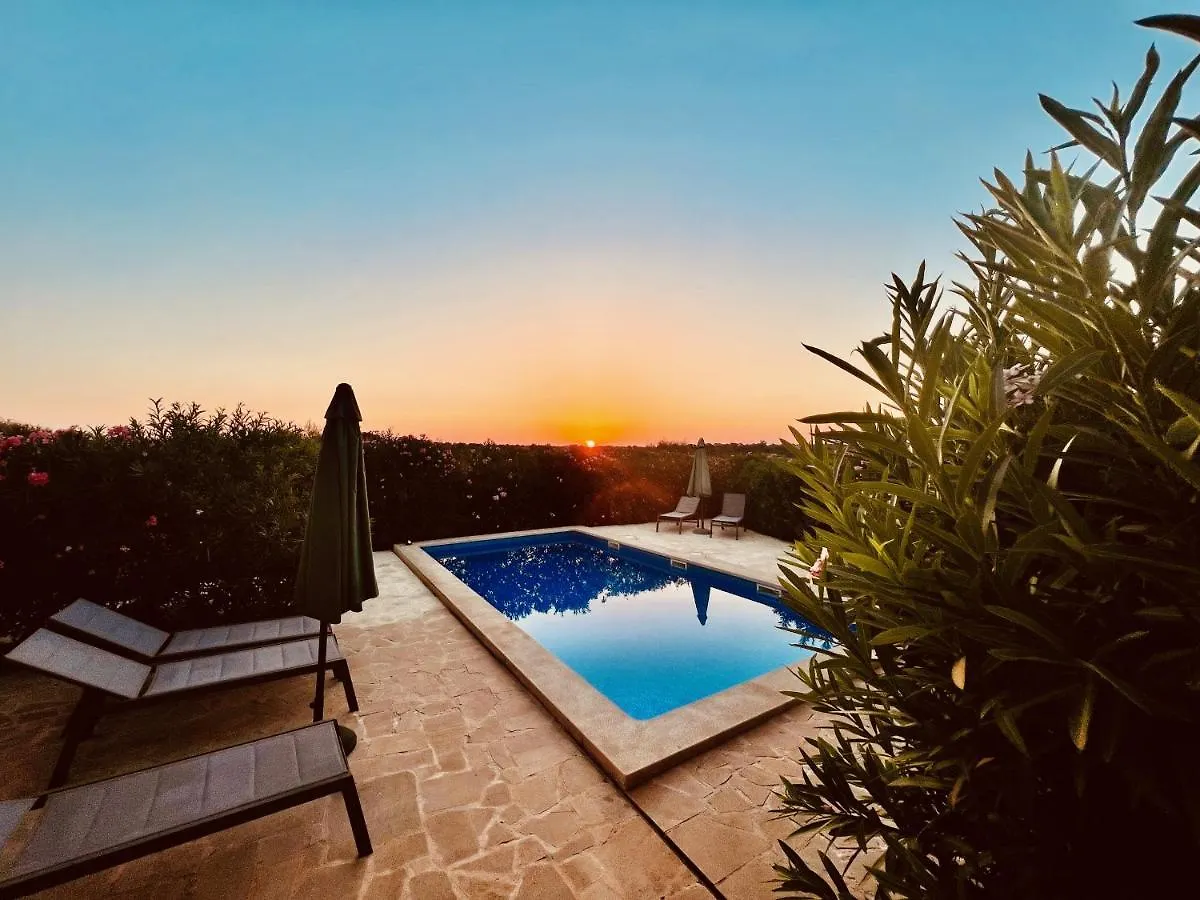 Casa Luz Solar - Schoene Finca In Strandnaehe, Privatpool, Klimaanlage, Wifi Santanyi 0*,  Spain